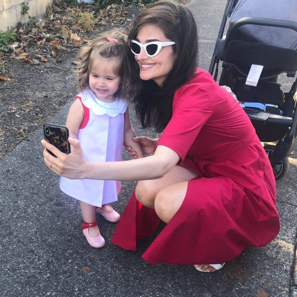 Meet your Posher, Leila